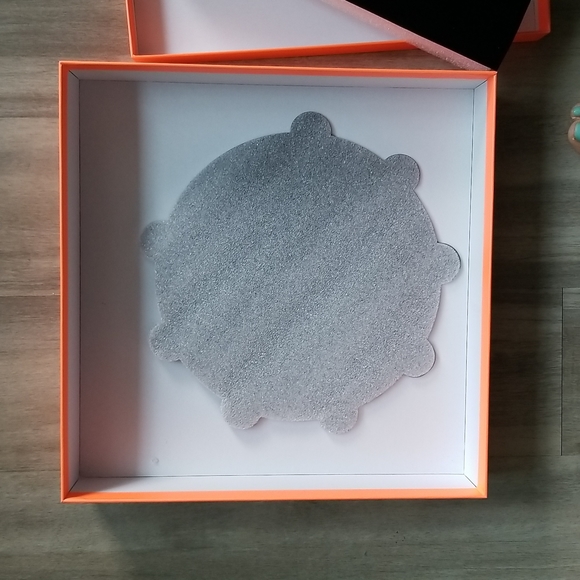 Drunk Elephant Orange Tambourine  Large Cardboard Box New - Picture 6 of 12